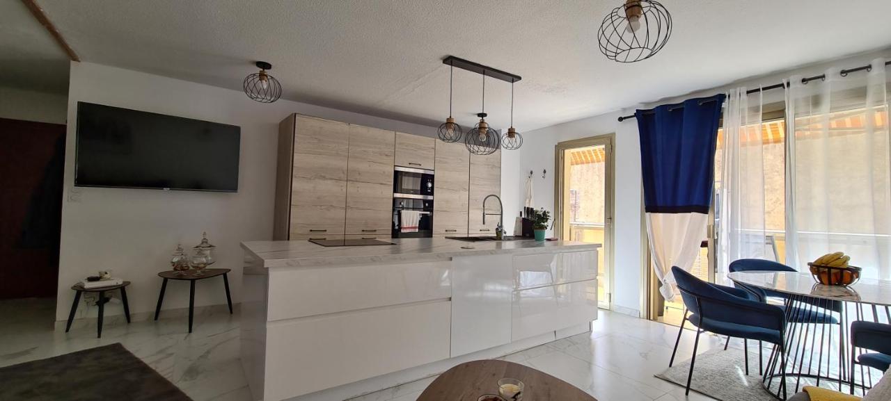 En Exclusivite T3 A 2 Pas Des Plages De St Raphael Saint-Raphaël Zewnętrze zdjęcie