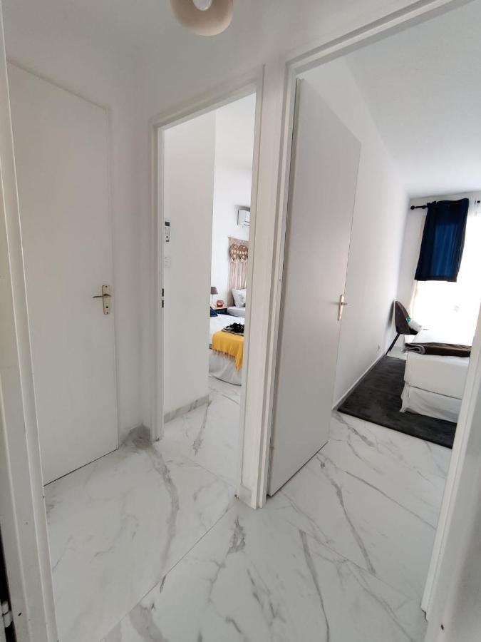 En Exclusivite T3 A 2 Pas Des Plages De St Raphael Saint-Raphaël Zewnętrze zdjęcie